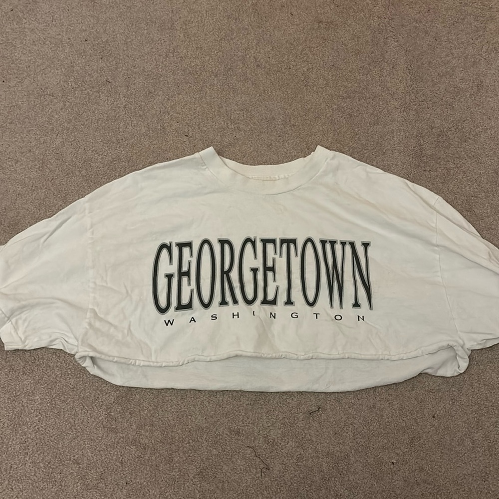 Brandy Melville, Georgetown Washington very cropped top